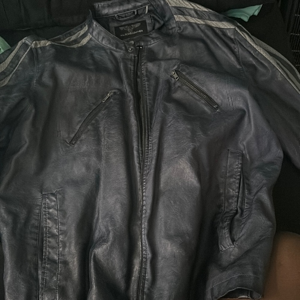 Men’s Leather Jacket